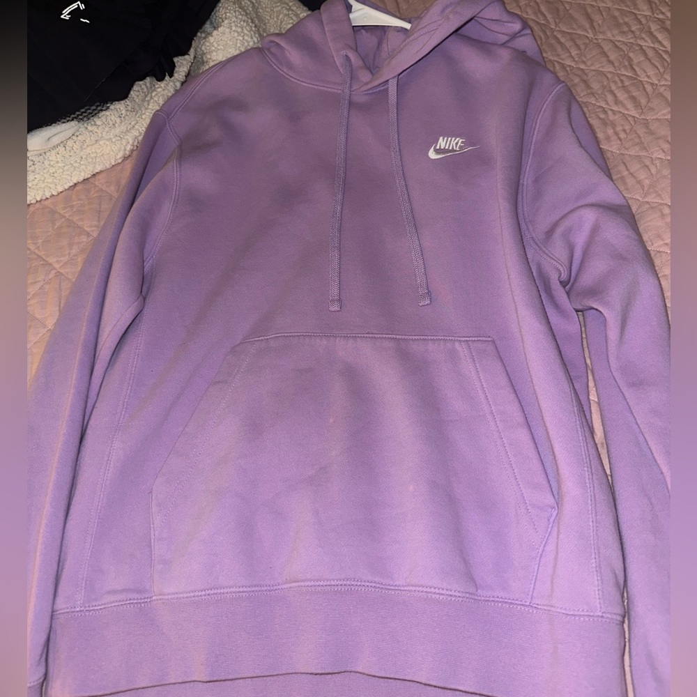 nike hoodie